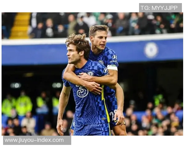 国王杯精彩对决里昂与波尔图战平绝杀瞬间引发全场狂欢