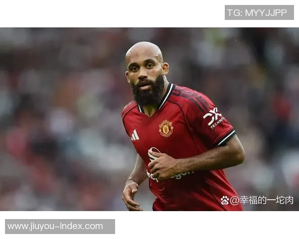 曼联逆转里昂精彩补时进球引爆全场足总杯激情时刻集锦