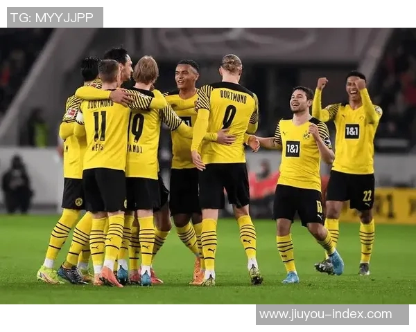 中超激战国米与多特蒙德战成平局绝杀时刻点燃全场激情