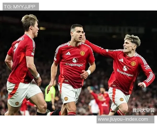 欧联杯惊天冷门里昂狂胜曼联五球引发全场震动集锦回顾