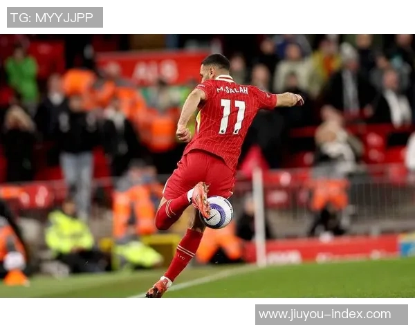 世界杯激情对决巴黎圣日耳曼逆转利物浦的补时绝杀战术解析