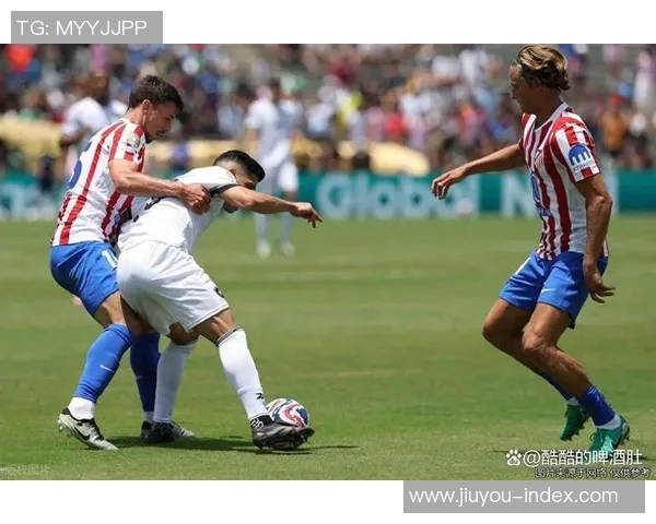 尤文图斯大胜马竞四球狂潮神扑引发争议判罚热议